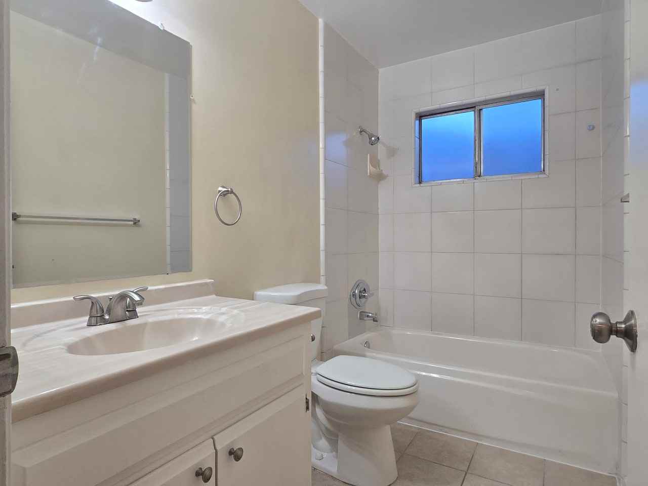 6003 Paxton Ct - Photo 6 of 8