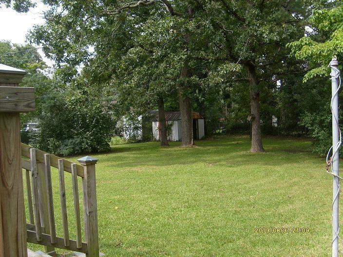 142 Bryan Blvd - Photo 4 of 6