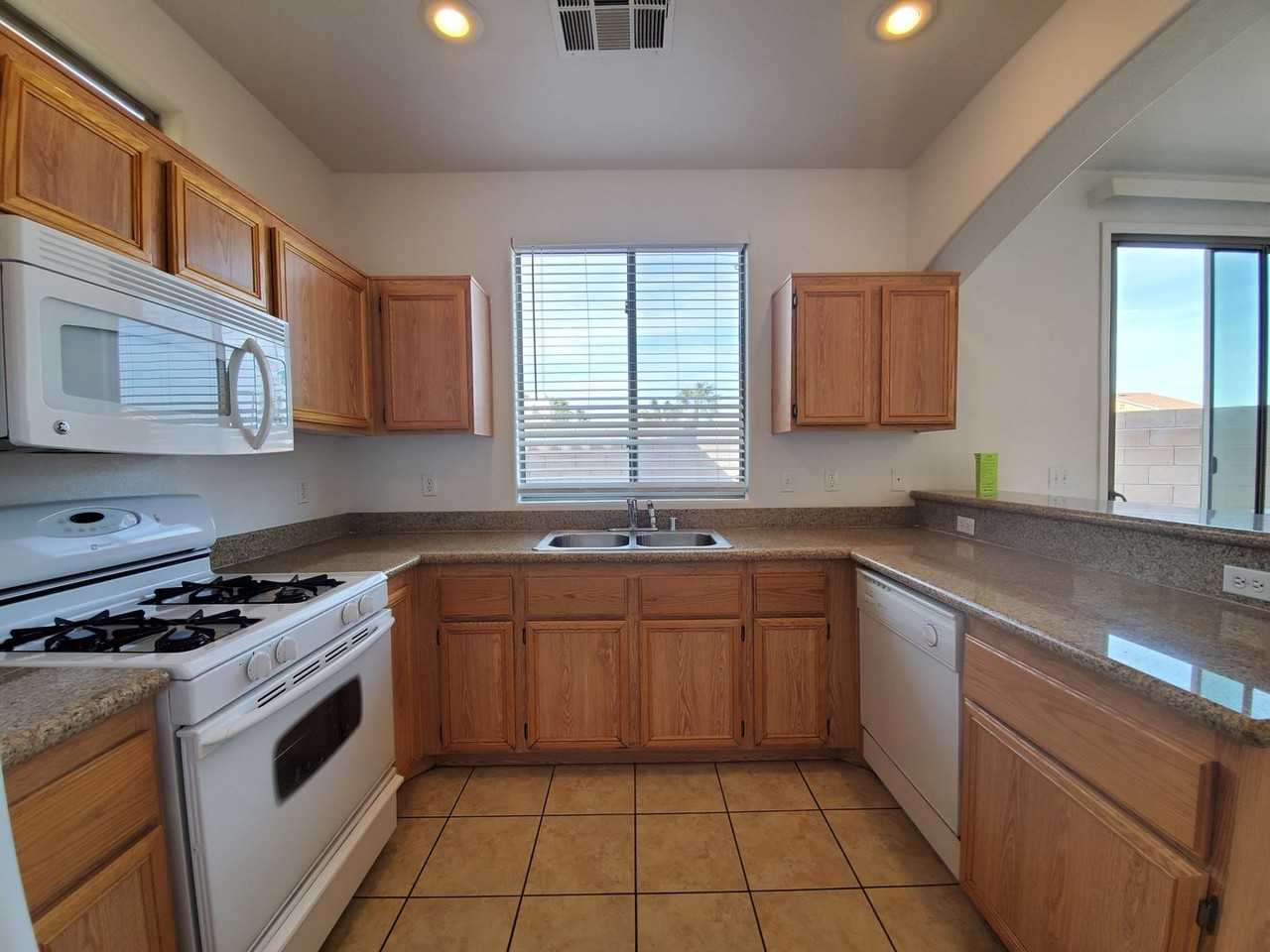8203 Laredo St - Photo 3 of 23