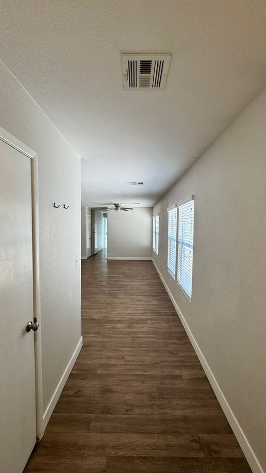 8409 Lost Gold Ave - Photo 4 of 23