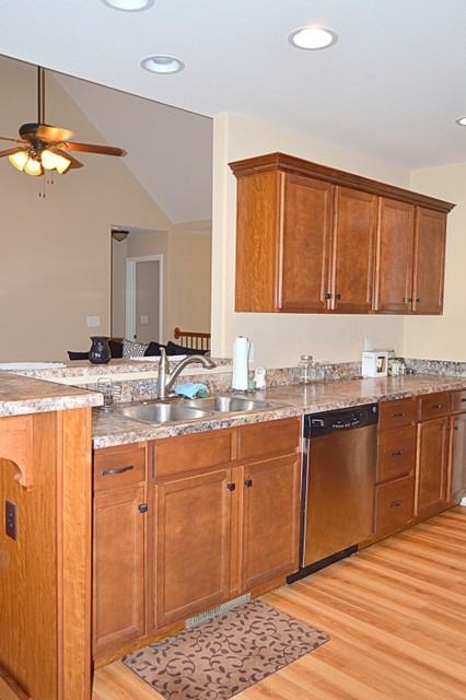 2948 Brewster Dr - Photo 7 of 22