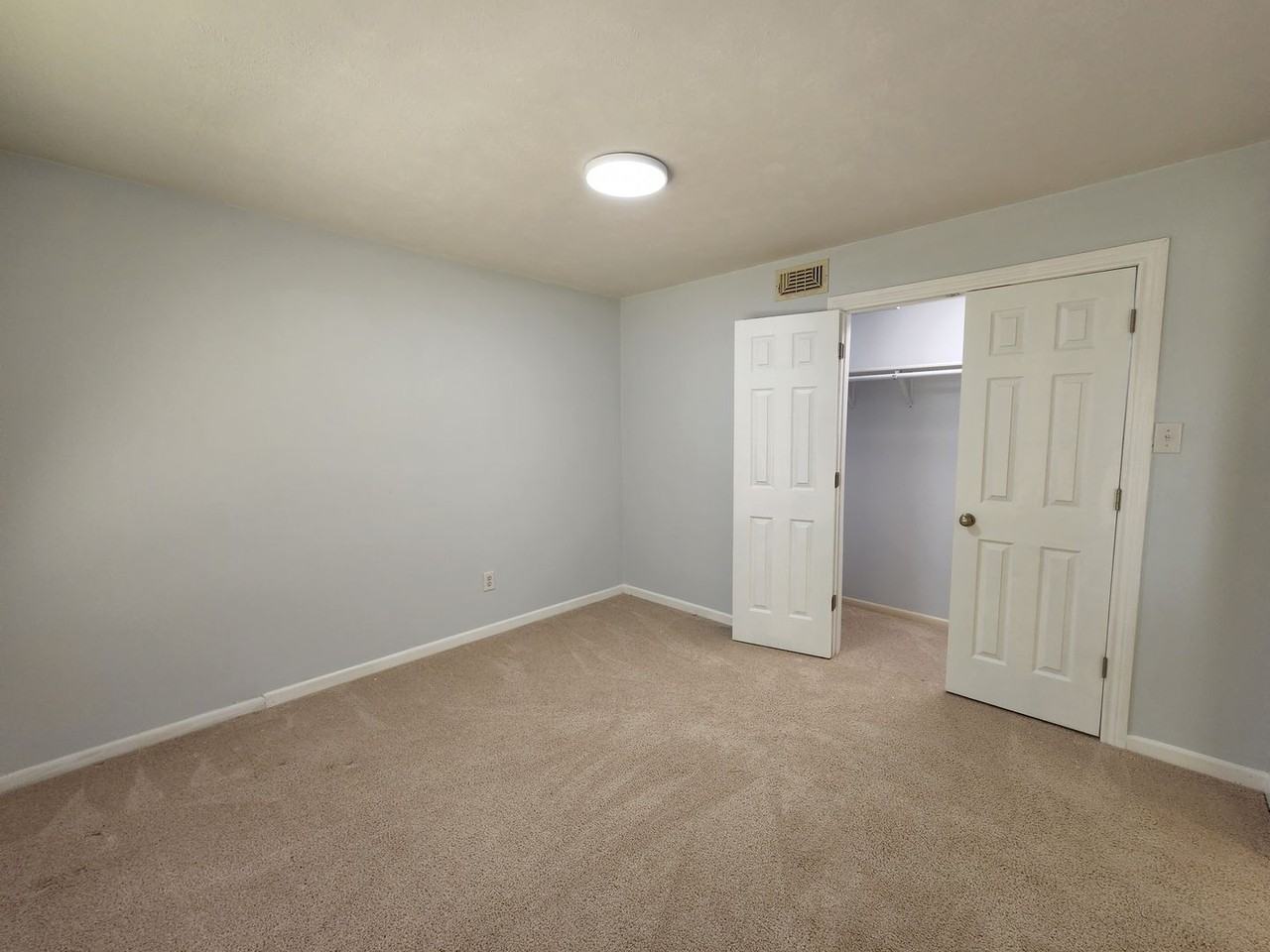 2604 Buckingham Dr - Photo 6 of 41