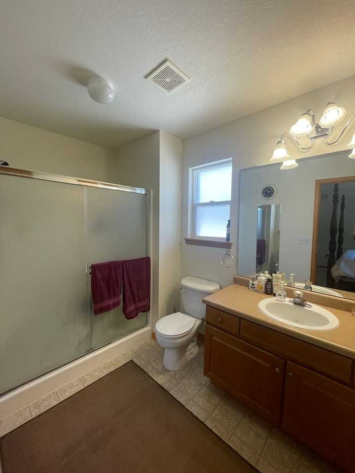 4024 Penrose Ave - Photo 6 of 17