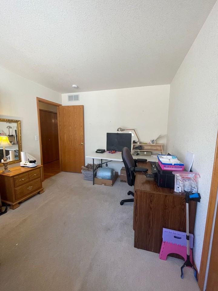 4024 Penrose Ave - Photo 7 of 17
