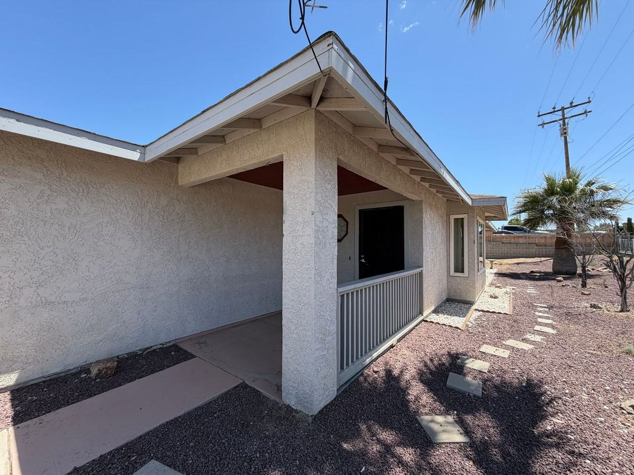 810 Starlight St - Photo 6 of 47