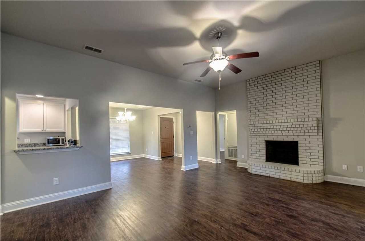 3509 Scott Dr - Photo 2 of 21