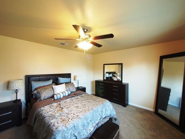 111 W Vega Ln - Photo 2 of 21