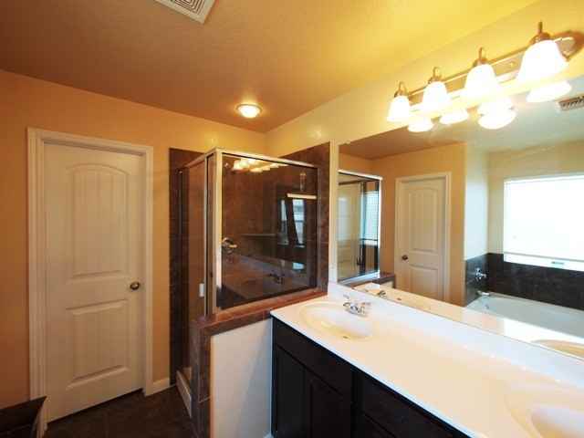 111 W Vega Ln - Photo 6 of 21