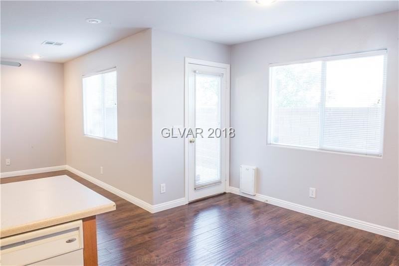 7386 Umberto St - Photo 2 of 7