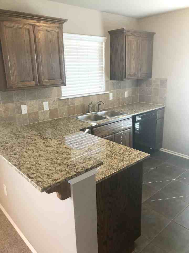 12321 Edison Dr - Photo 4 of 15