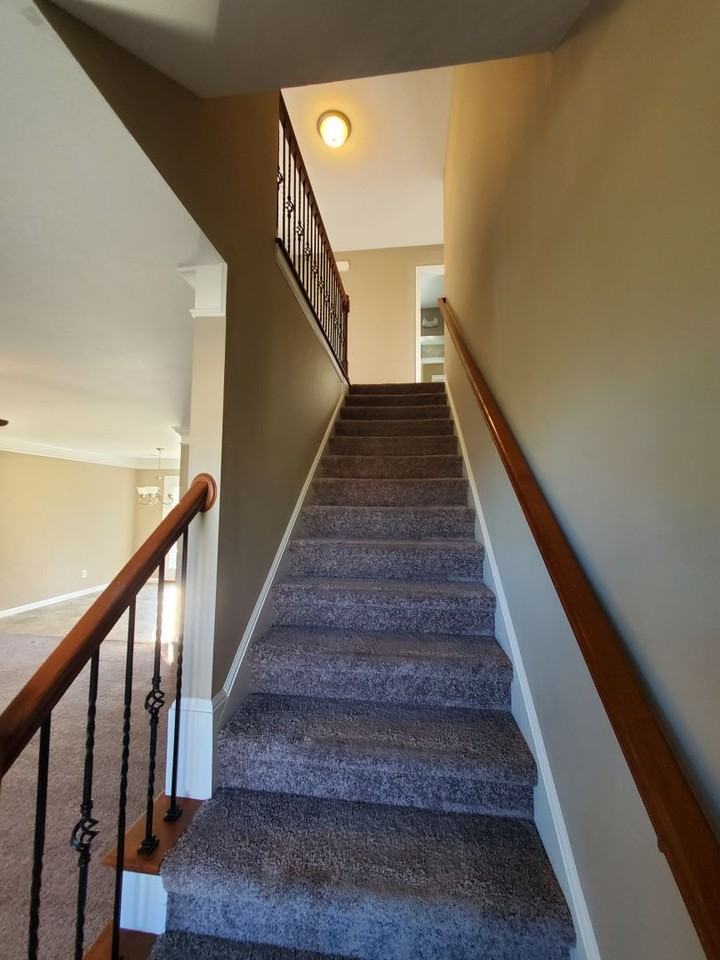 241 Whistlestop Ln - Photo 4 of 10