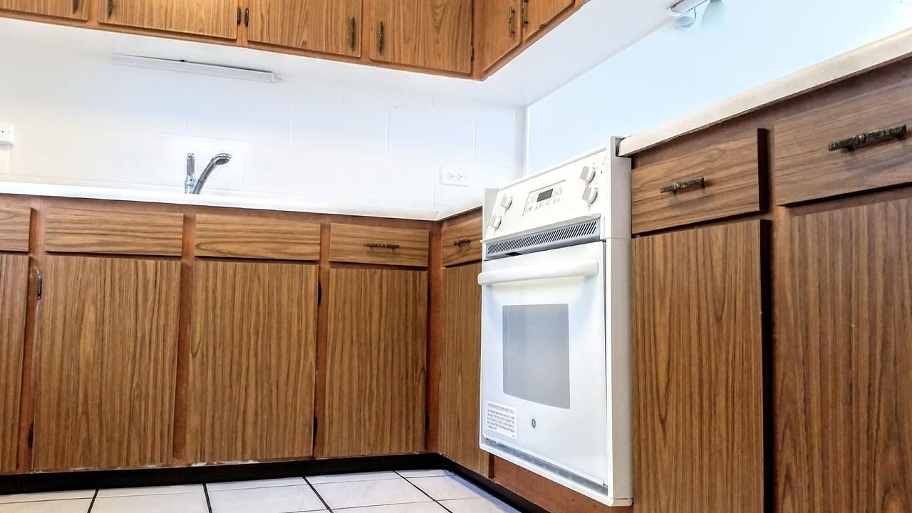 5122 Likini St #412 - Photo 5 of 11