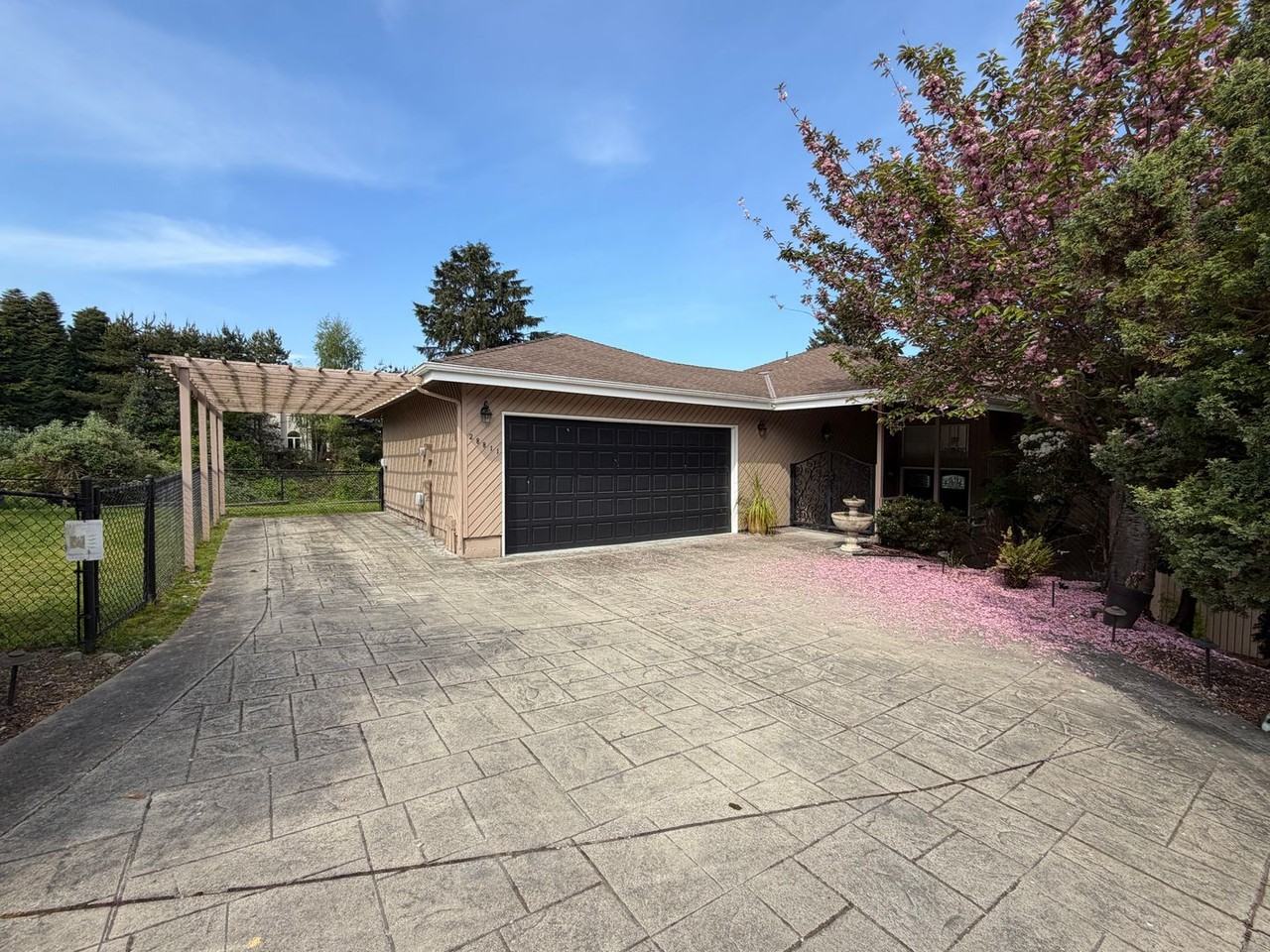 28811 Sound View Dr S - Photo 3 of 45