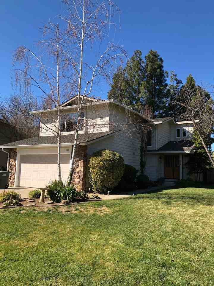 1100 Limeridge Dr - Photo 2 of 14