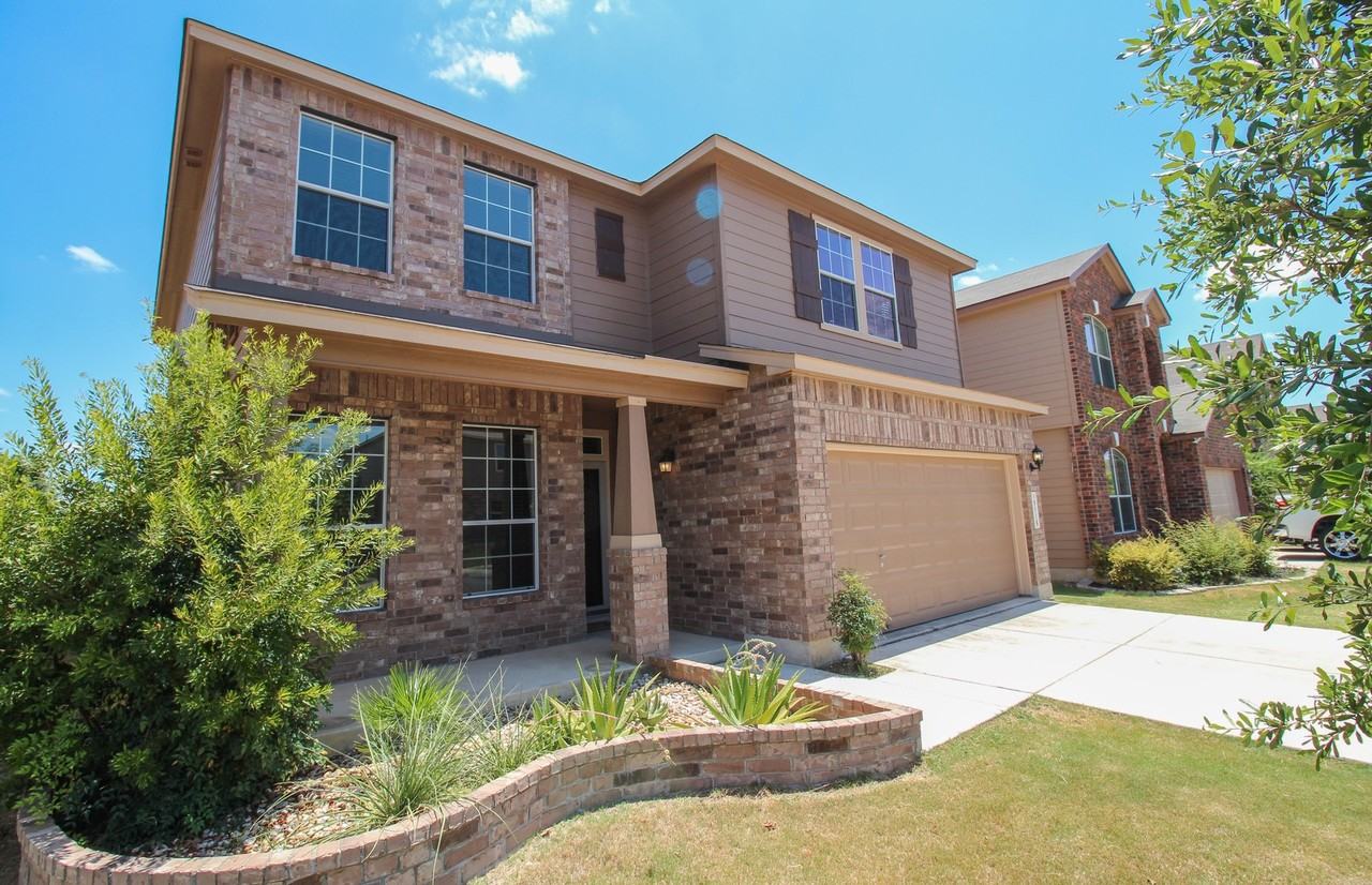 8518 Finlandia Gap - Photo 2 of 39