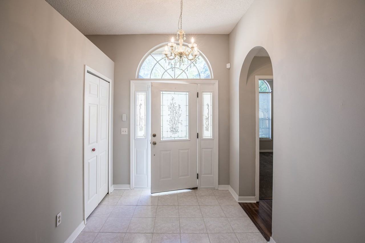 4114 Bald Eagle Ln - Photo 6 of 26