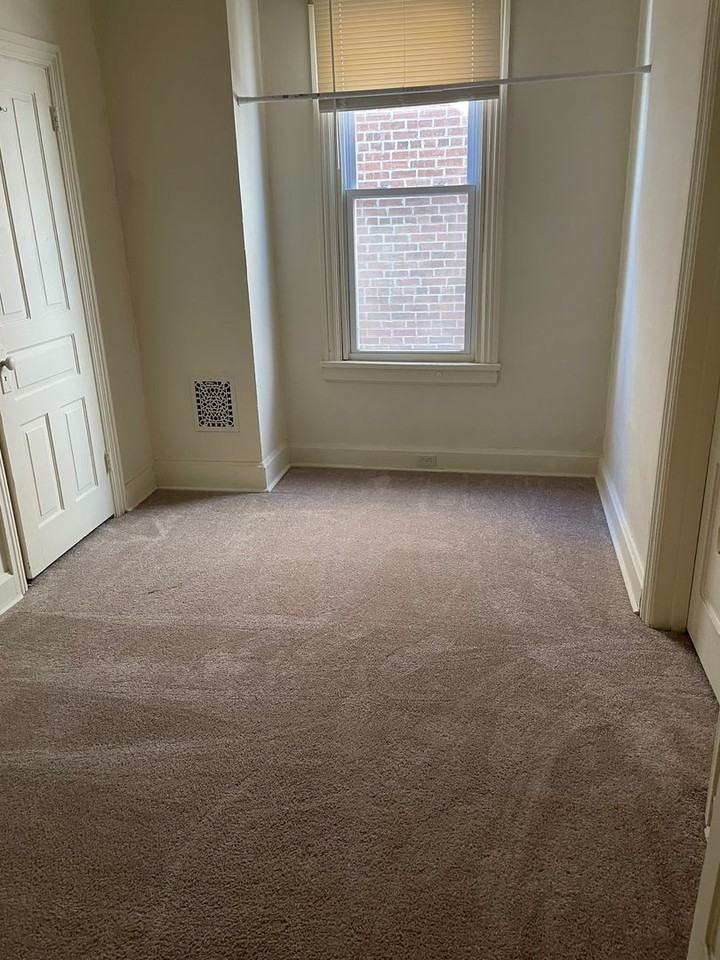 322 Pine St #2 - Photo 6 of 7