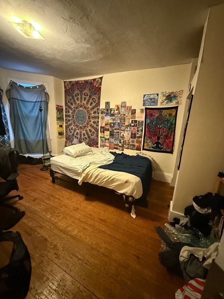 69B S Huntington Ave - Photo 2 of 15