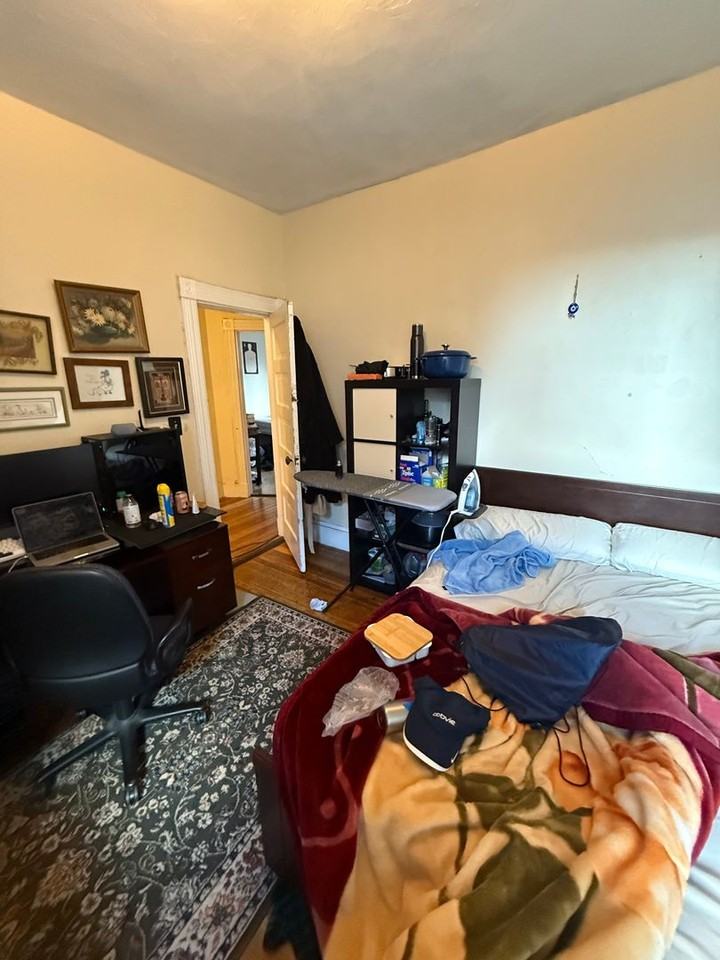 69B S Huntington Ave - Photo 7 of 15