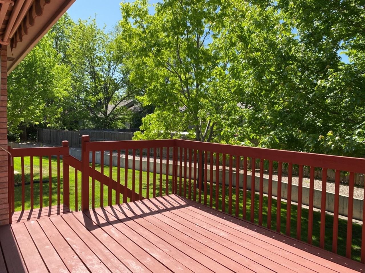 2325 Northbrook Dr - Photo 4 of 50