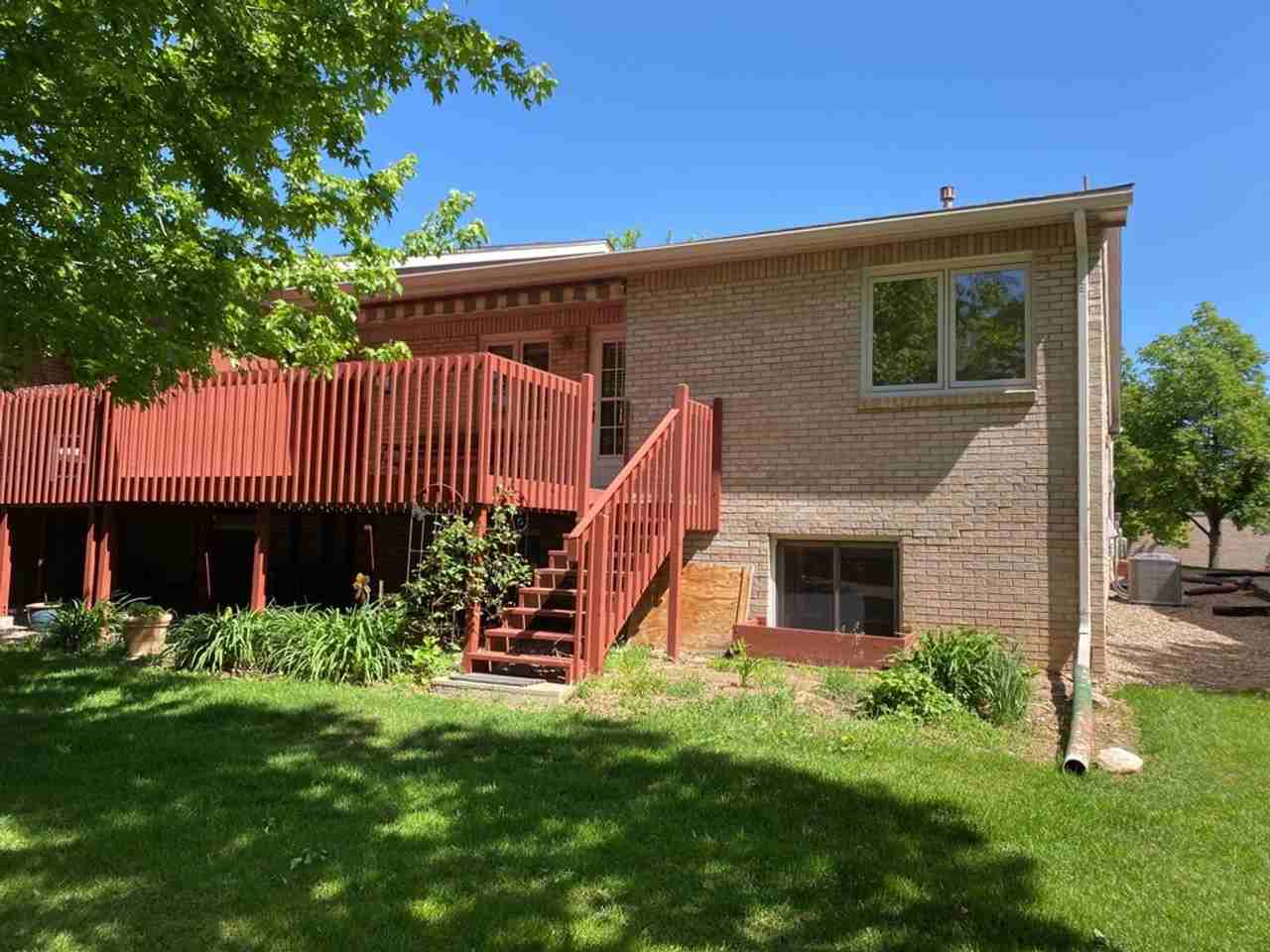 2325 Northbrook Dr - Photo 5 of 50
