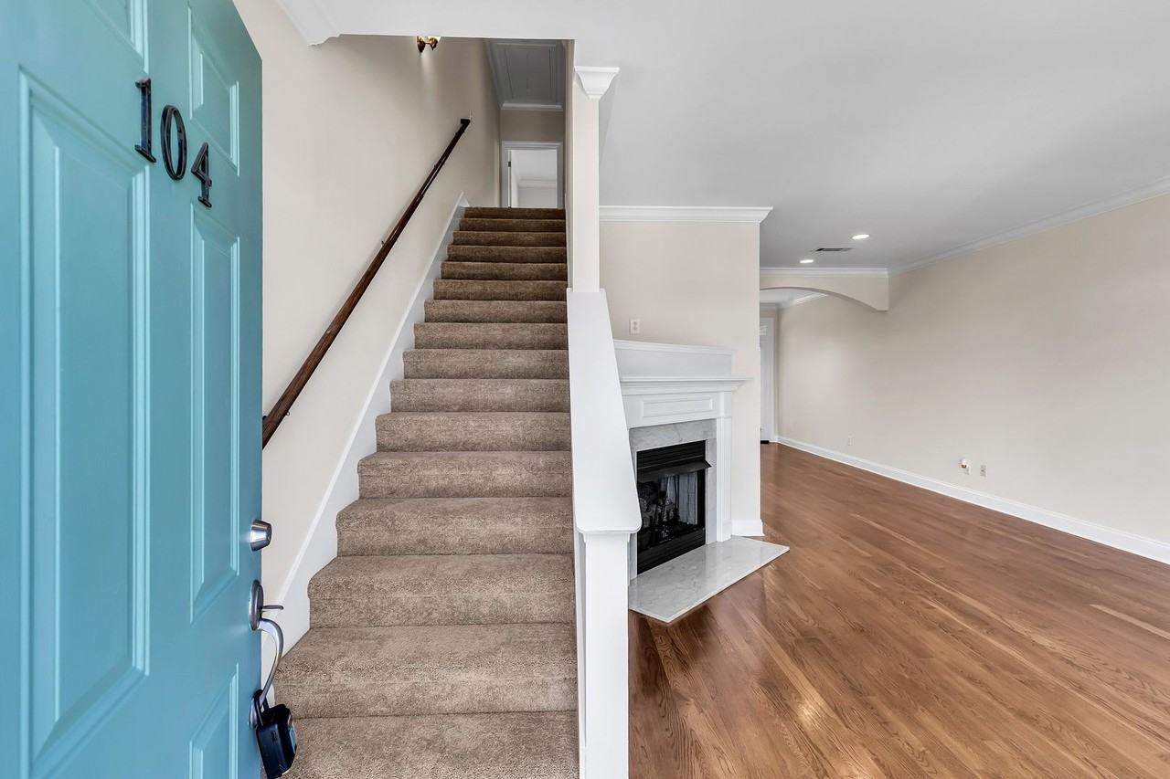 404 Mercomatic Dr #104 - Photo 4 of 33