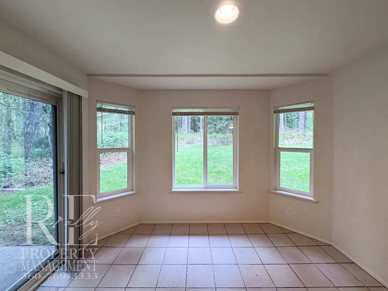 5852 Sw Reese Ln - Photo 3 of 24