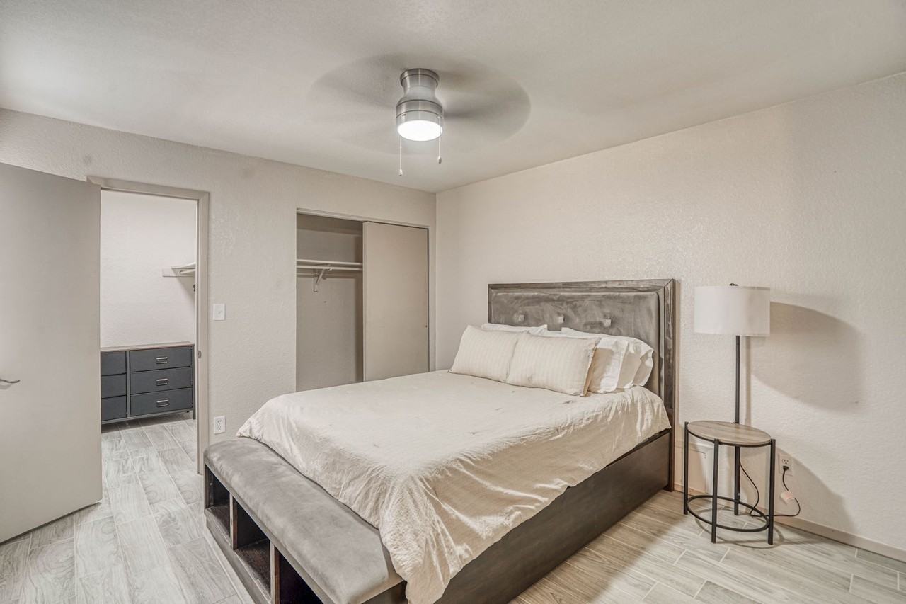 311 Zenith Dr - Photo 6 of 42