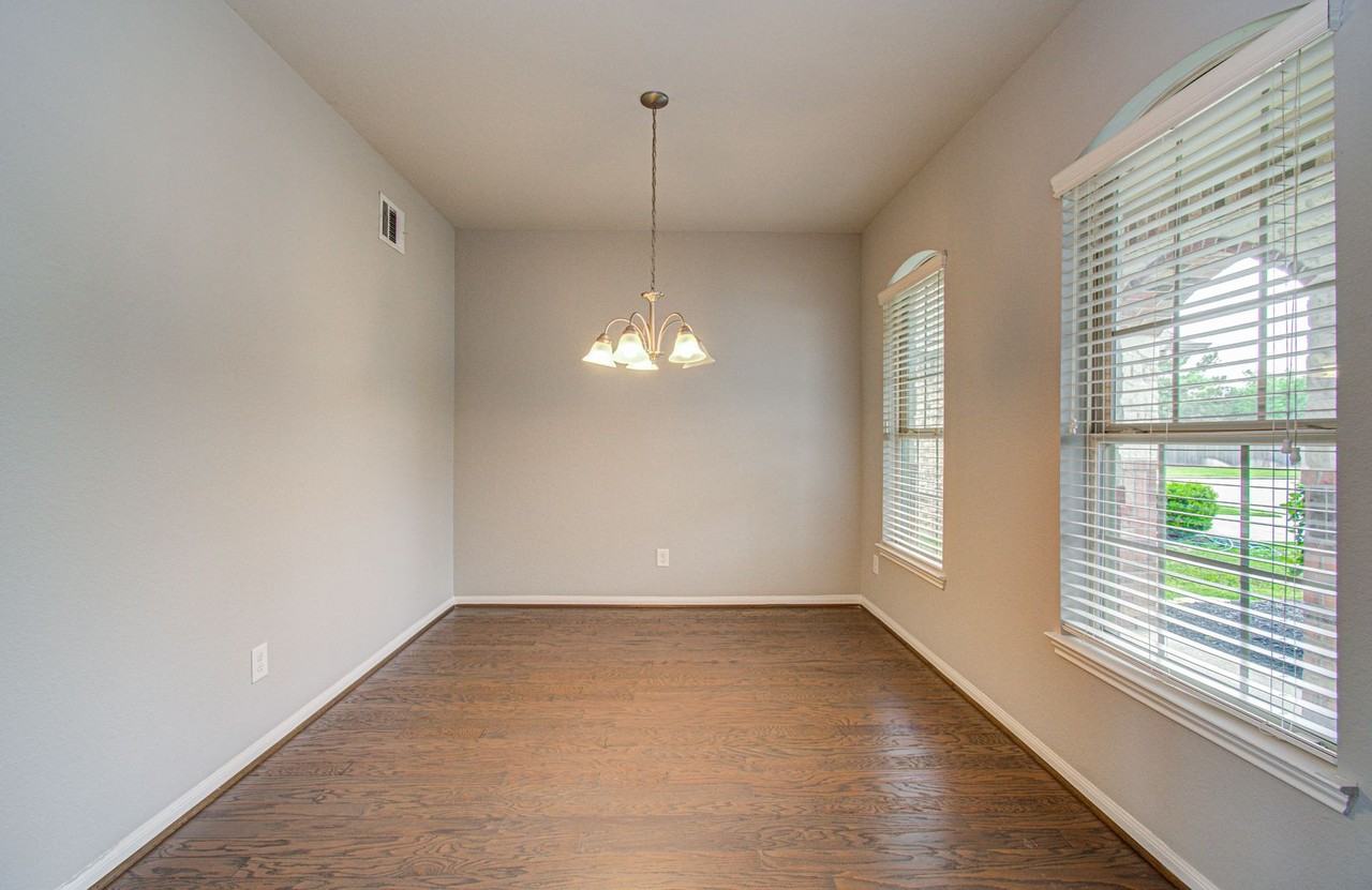 24331 Kee Cresta Ct - Photo 2 of 46