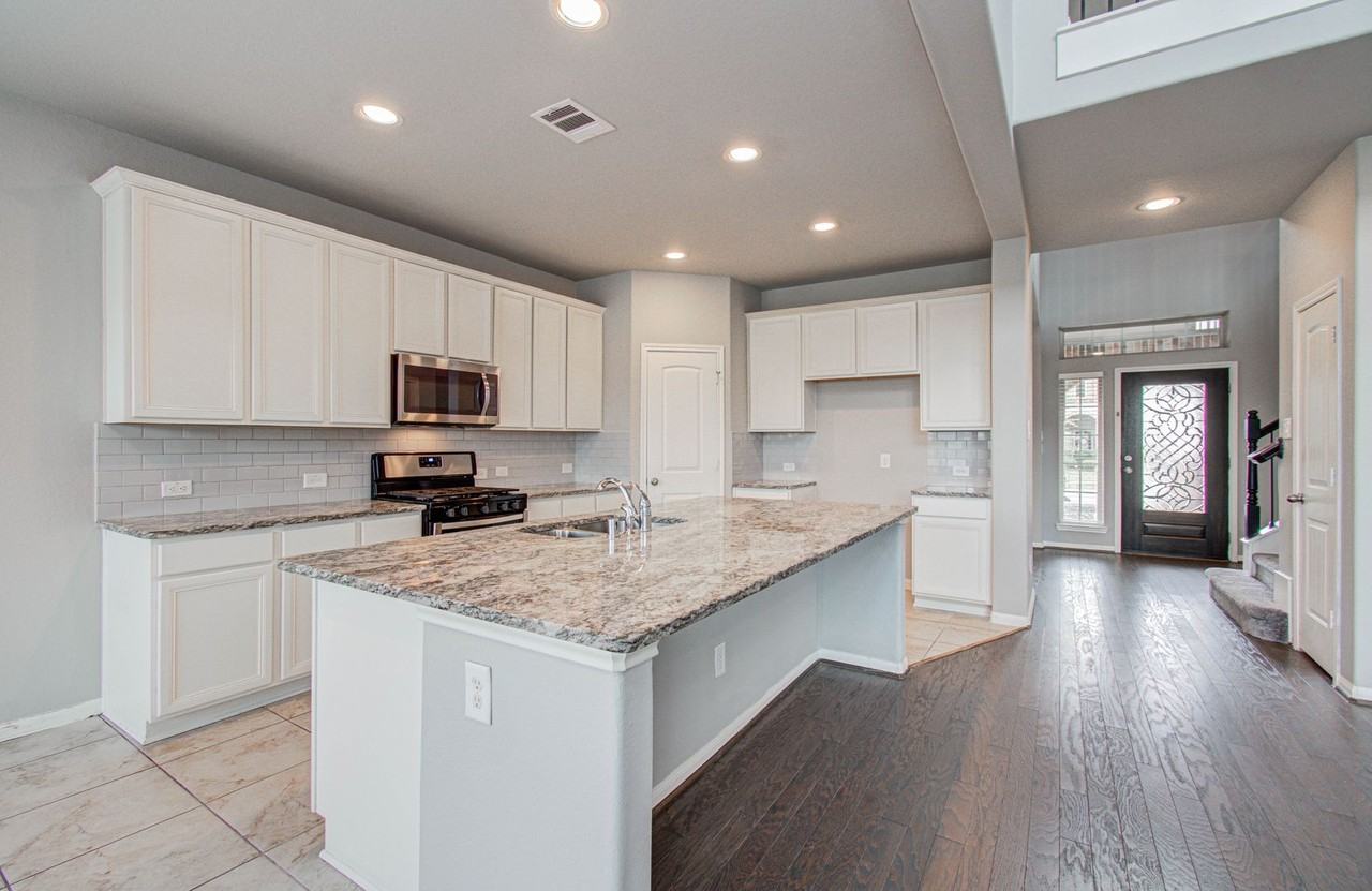 24331 Kee Cresta Ct - Photo 7 of 46
