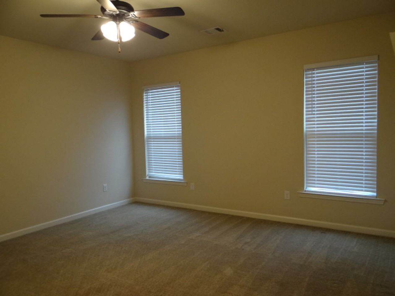 23340 Ruger Dr - Photo 6 of 9