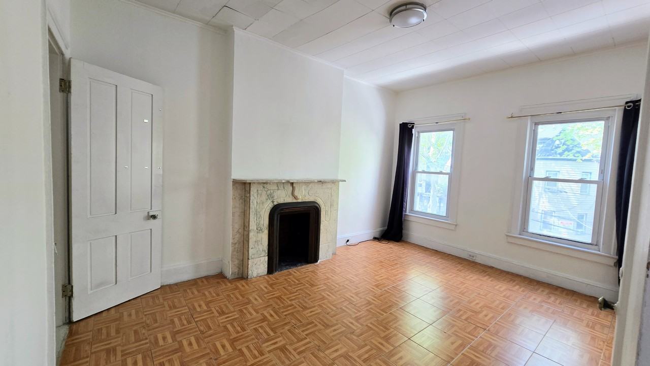 57 Van Reipen Ave #3rdFL - Photo 4 of 14