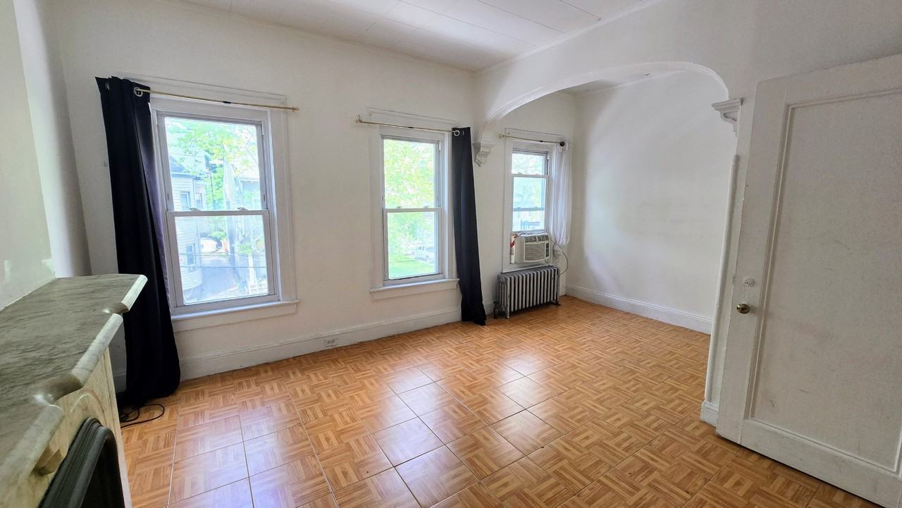 57 Van Reipen Ave #3rdFL - Photo 5 of 14