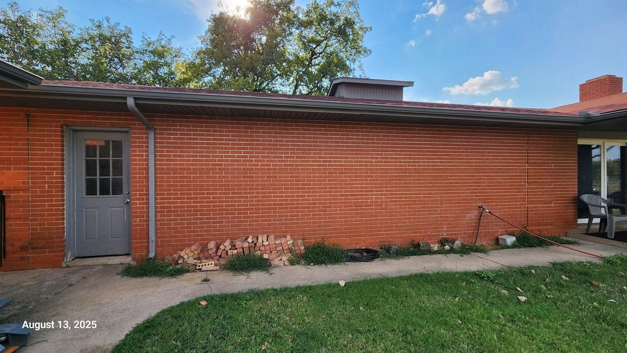 1800 Kirkpatrick Ln - Photo 4 of 13