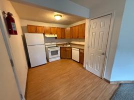 featured image of 225 N Park St