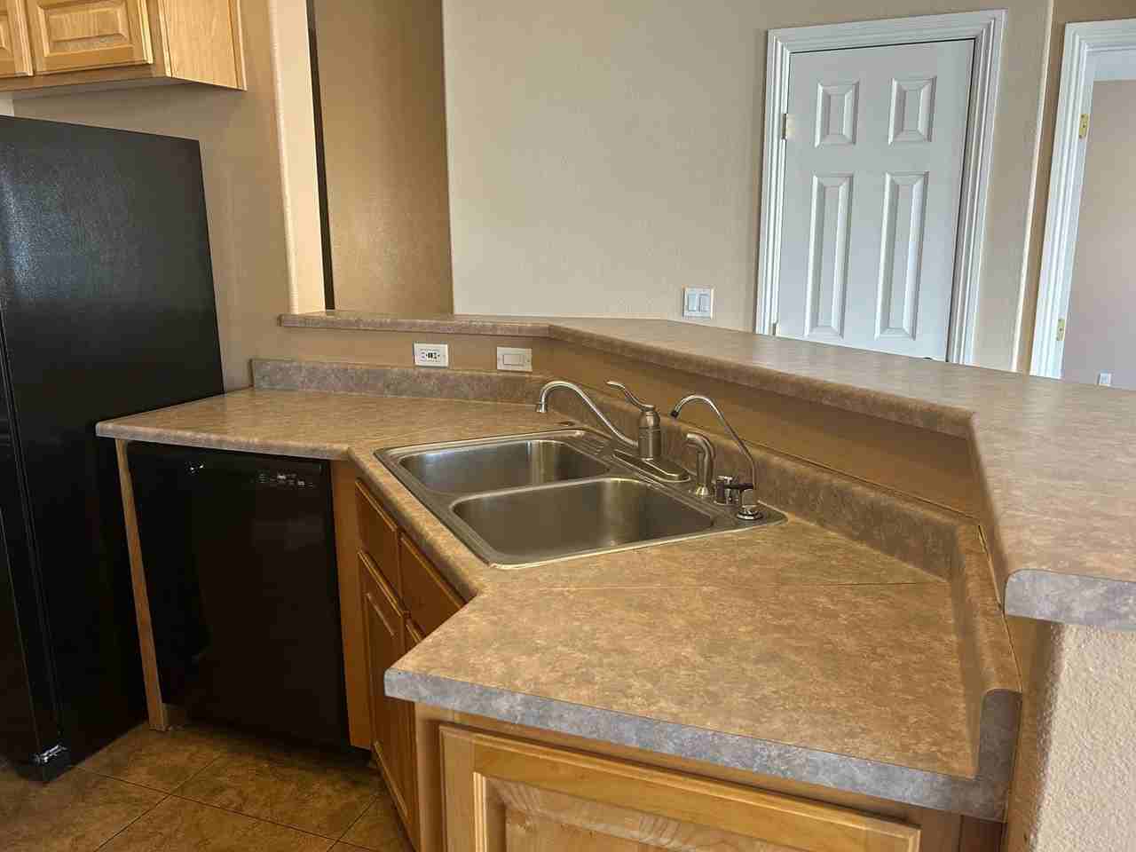 9440 Thunder Sky St #101 - Photo 5 of 14