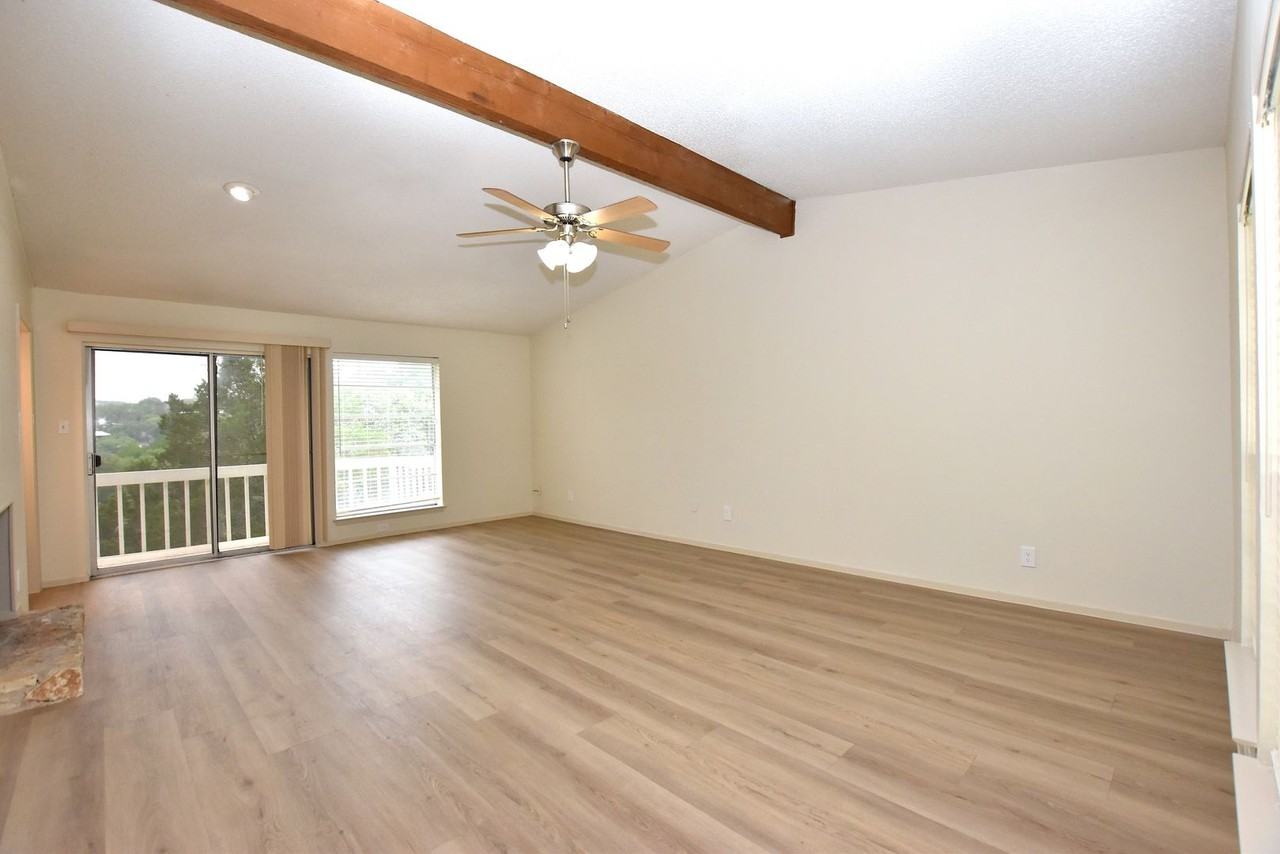 1905A Toro Canyon Rd - Photo 4 of 19