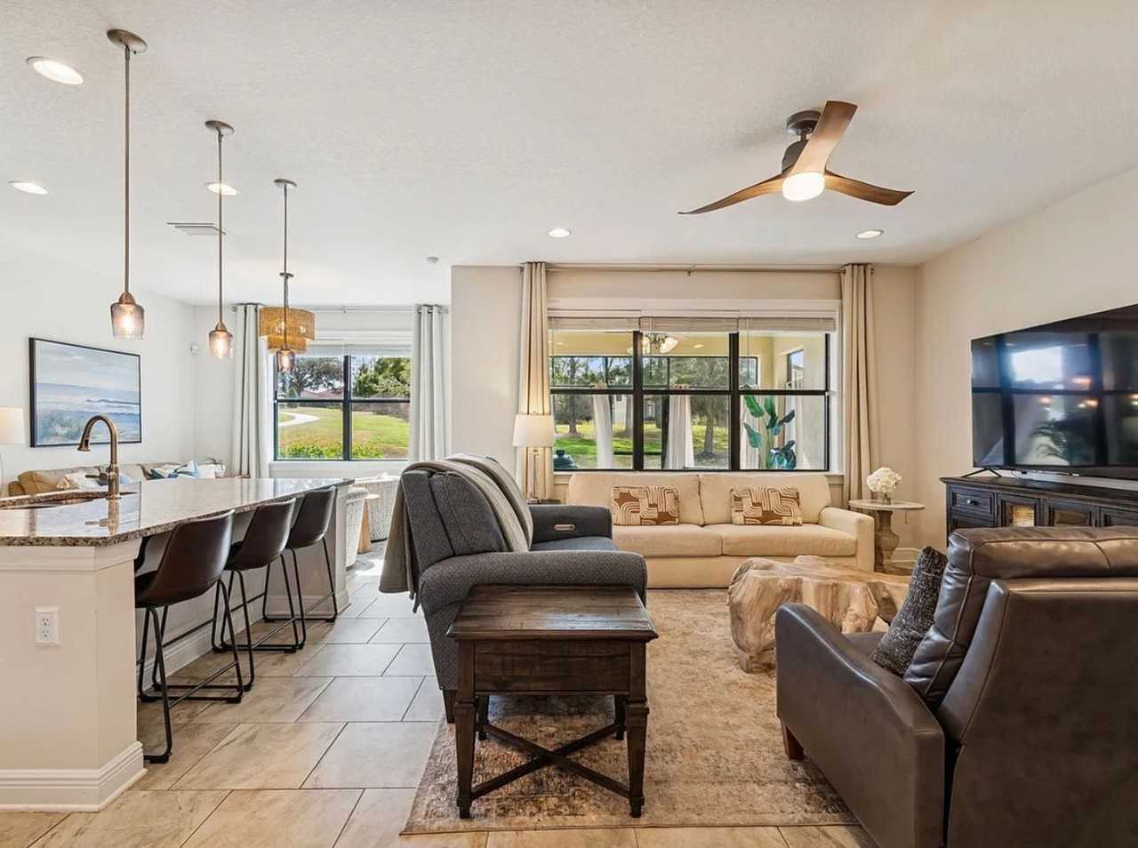 3987 Sunset Lake Dr - Photo 4 of 25