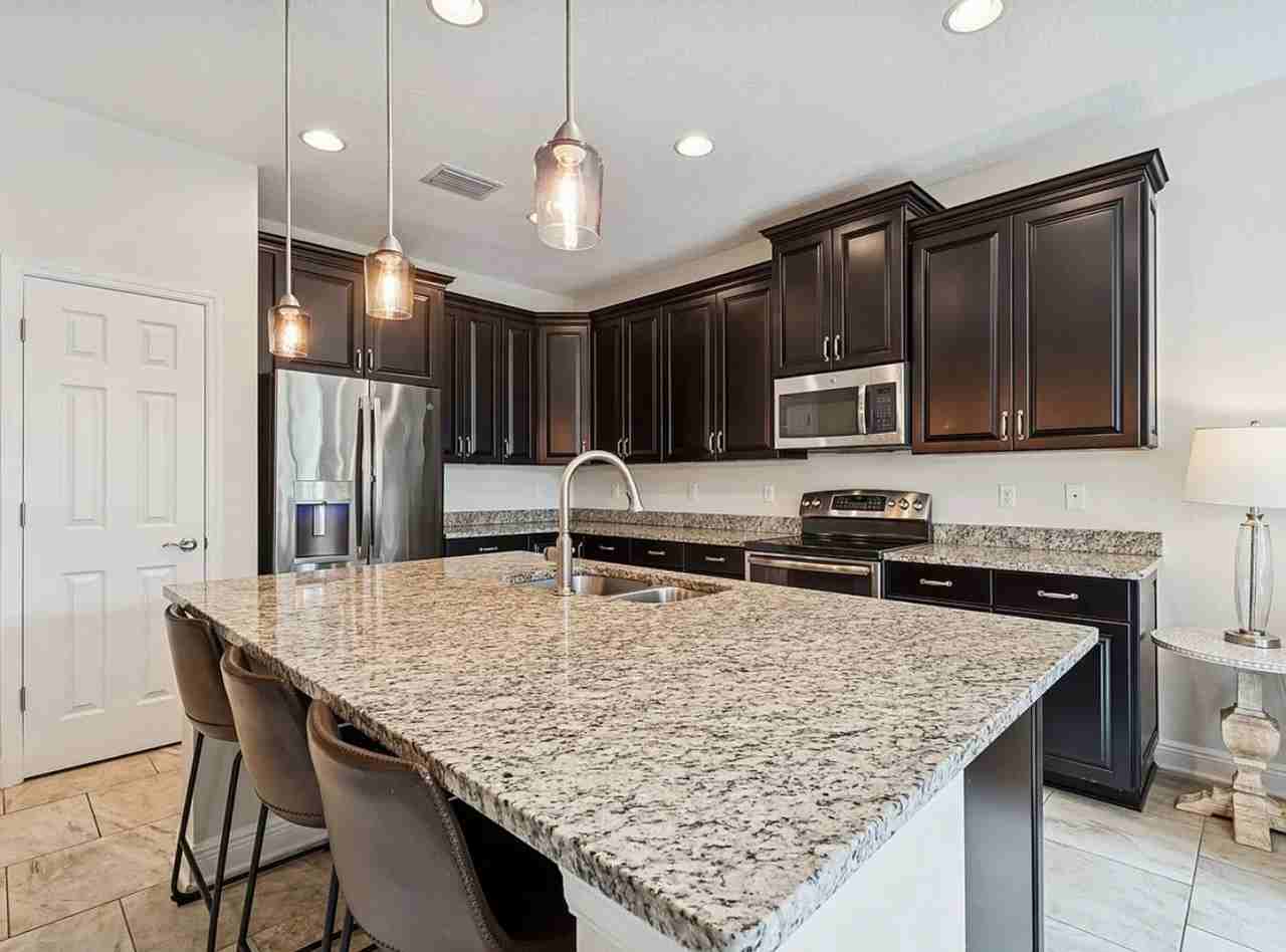3987 Sunset Lake Dr - Photo 6 of 25