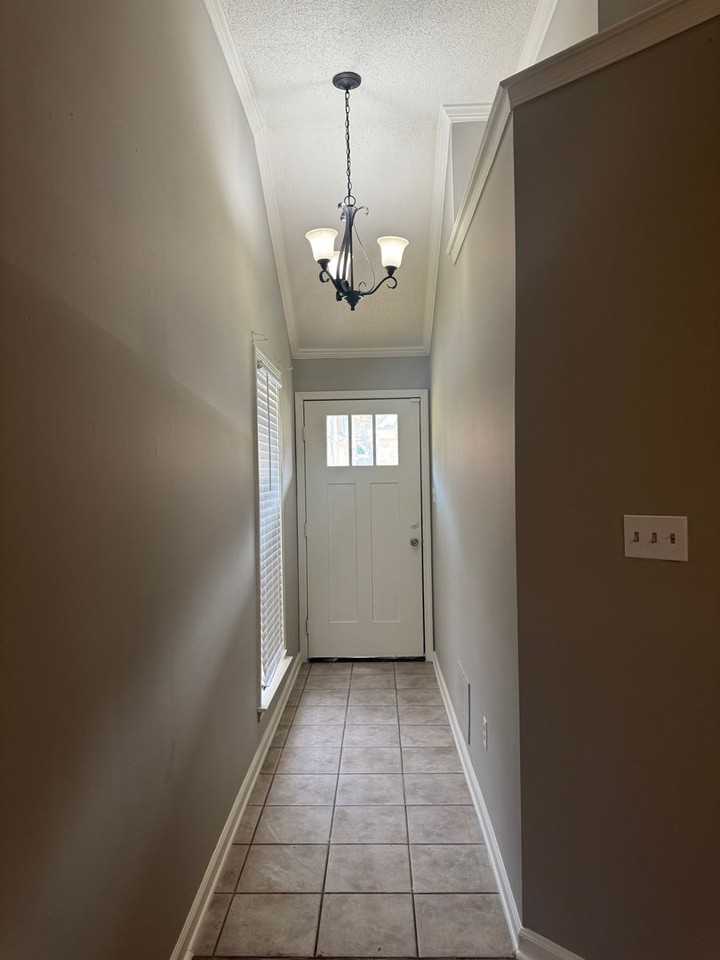 615 Ashley Glen Cir - Photo 5 of 5