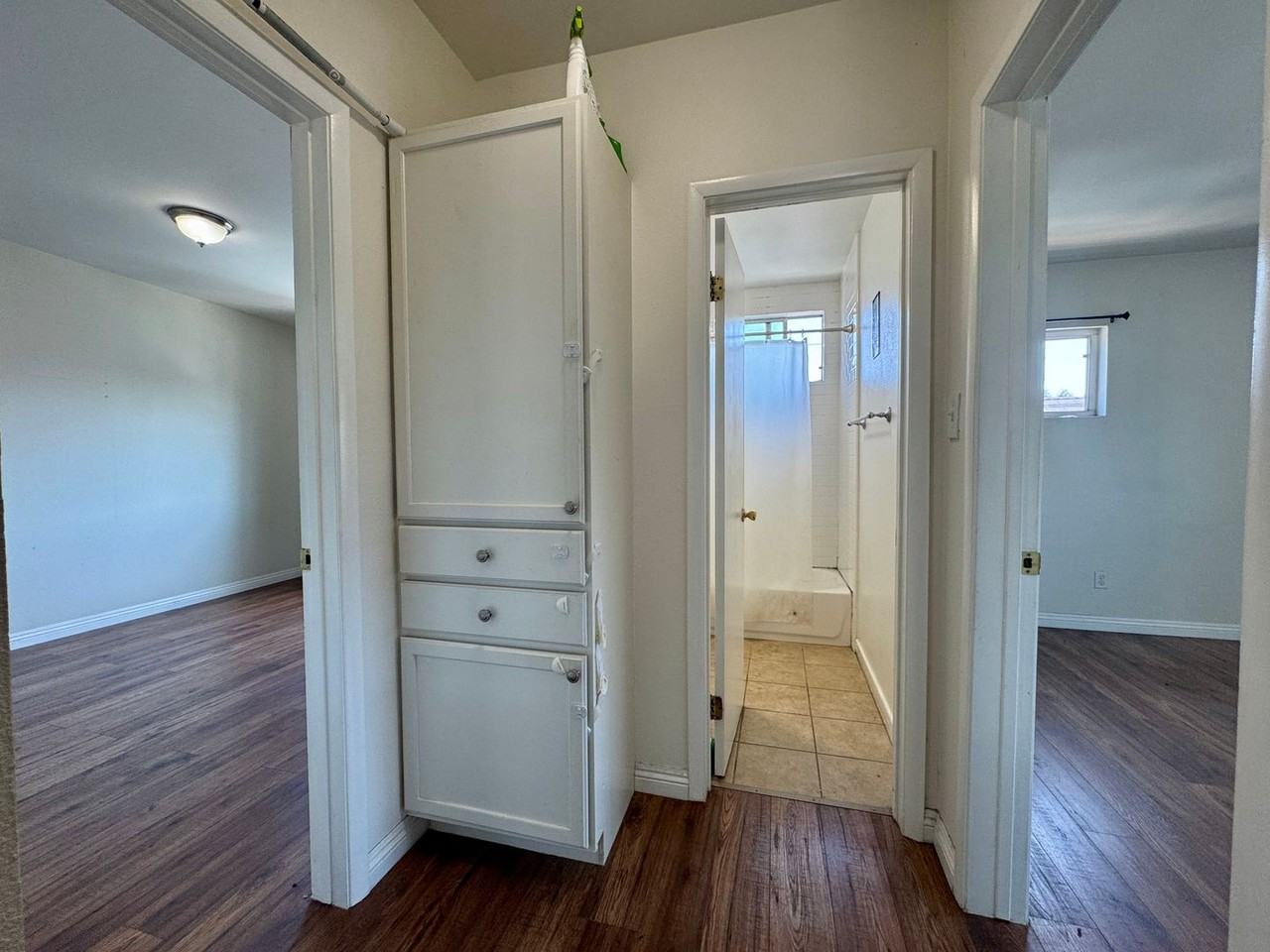 540 N Madison Ave #4 - Photo 3 of 9