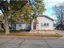 featured image of 1213 Gohres St