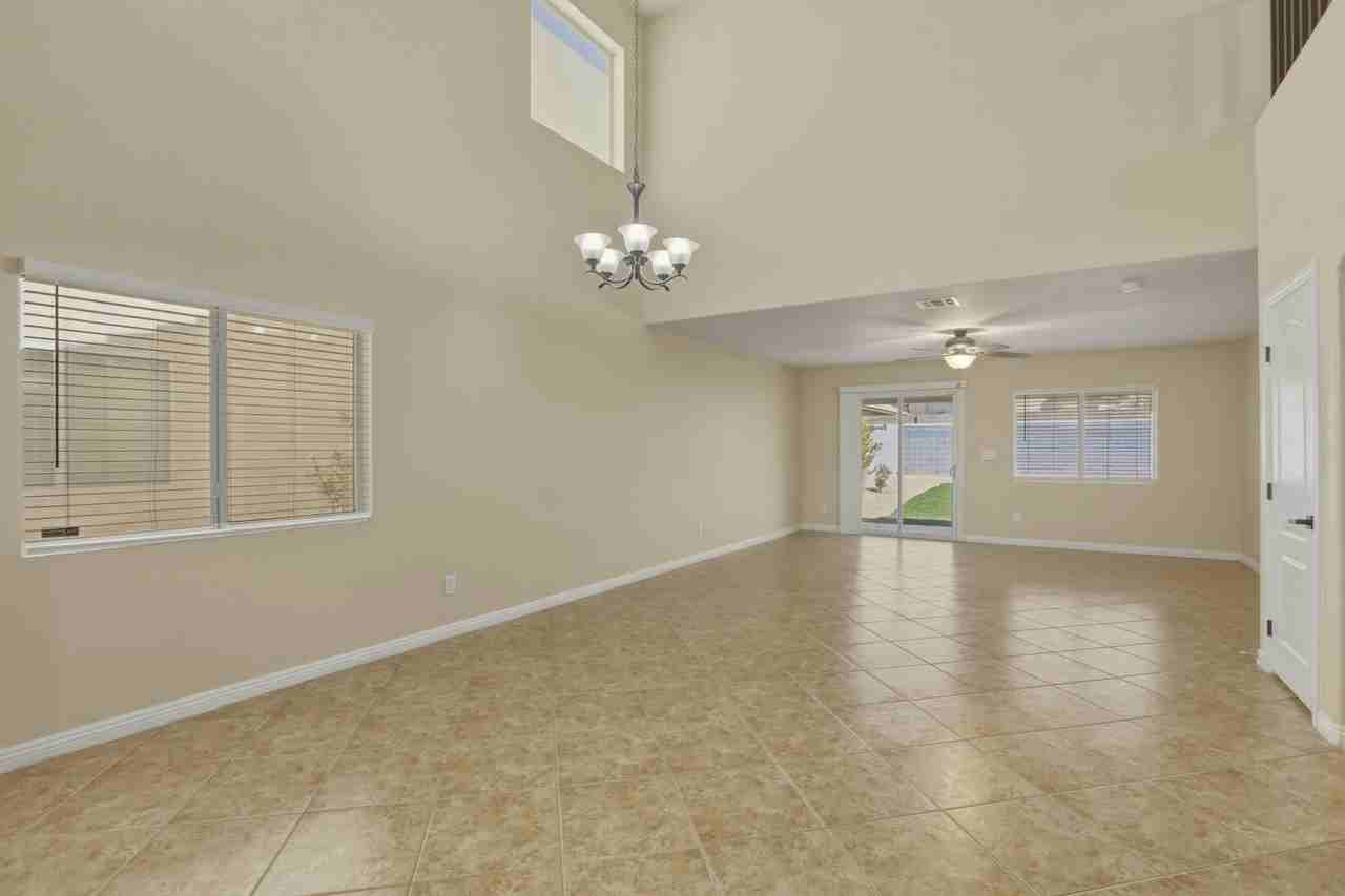 724 Picasso Picture Ct - Photo 6 of 40