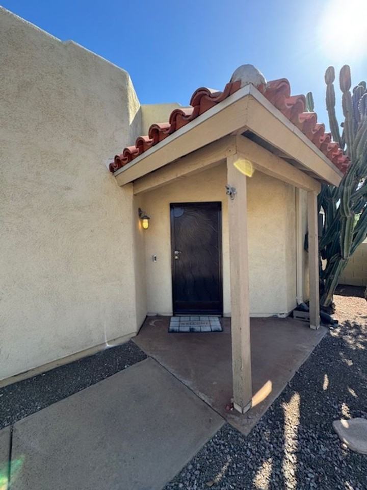 9281 N Jessy Ln - Photo 2 of 23