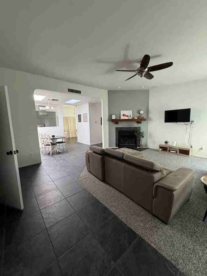 9281 N Jessy Ln - Photo 4 of 23