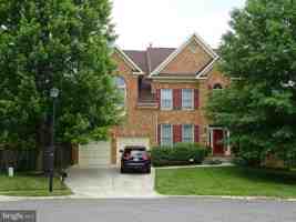 featured image of 5901 Ewing Pl