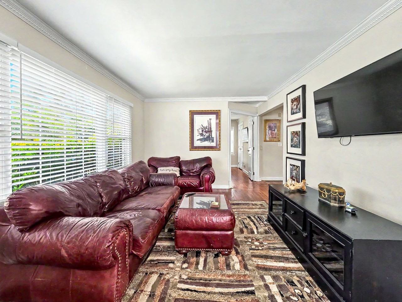 1804 Sumter St Nw - Photo 6 of 28