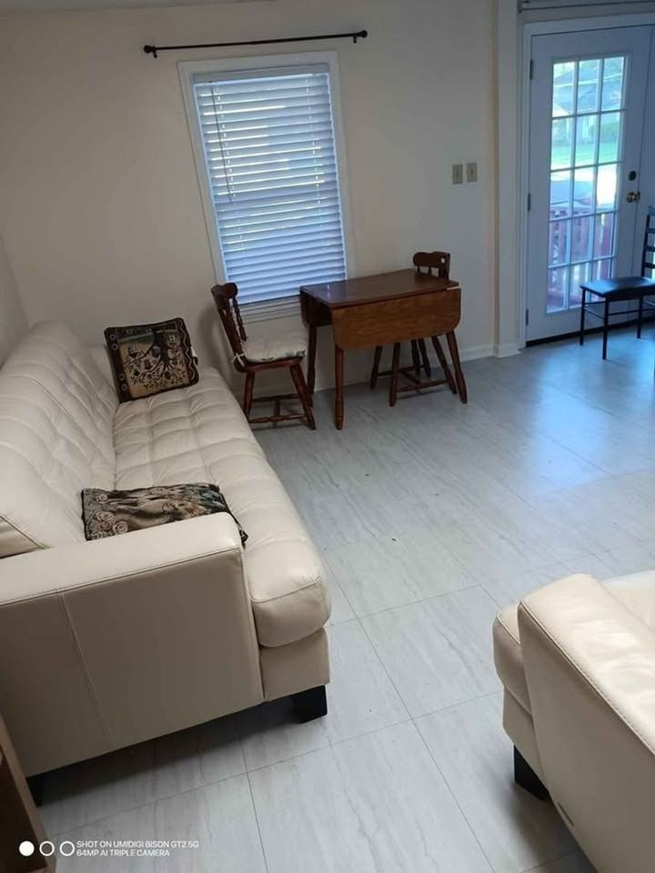 2903 Limestone Blvd - Photo 2 of 6