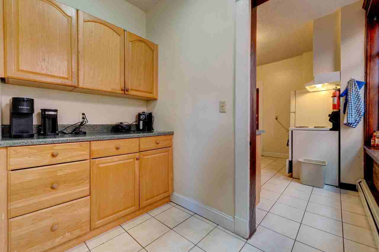 65 Lake Pl - Photo 4 of 15