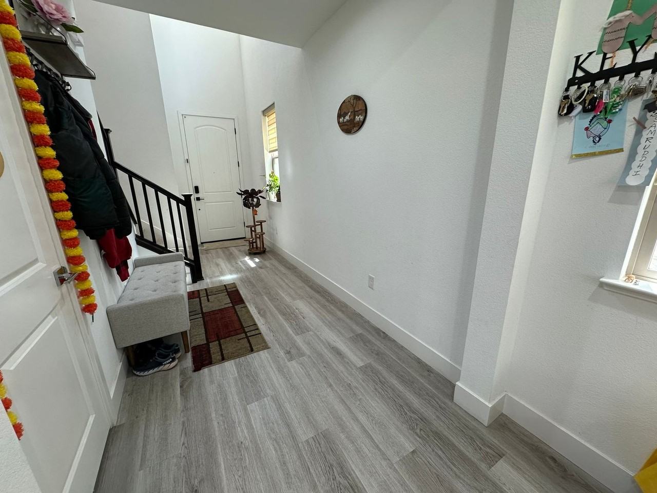 561 N Dolcetto Pl - Photo 3 of 25
